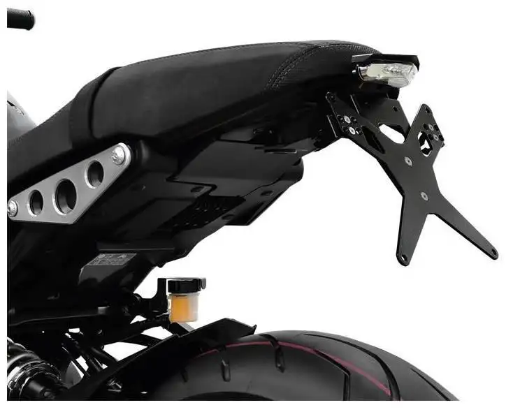 KIT Portatarga X-Line Ibex Zieger per Yamaha XSR 900 16-21 regolabile con faro stop e posizione posteriore led + Catadiottro