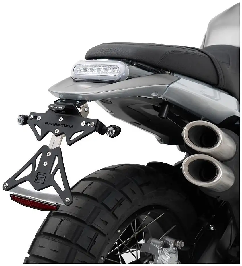 Portatarga Barracuda per Benelli Leoncino 800 Trail 21-25 regolabile