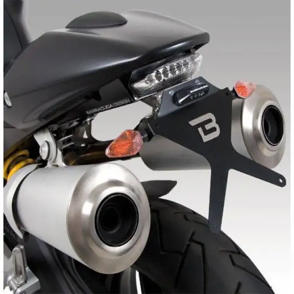 Kit Portatarga Barracuda per Ducati Monster 696 08-13 regolabile con faro posteriore
