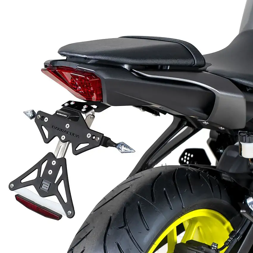 Portatarga Barracuda per Yamaha MT-07 18-20 regolabile
