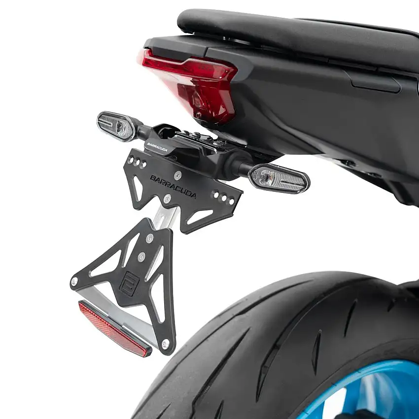 Portatarga Barracuda per Yamaha MT-07 2025 regolabile (per frecce originali)