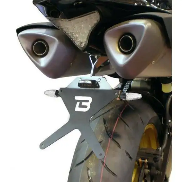 Portatarga Barracuda per Yamaha R1 09-14 regolabile