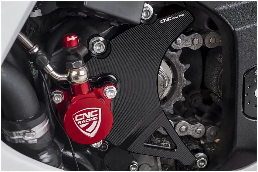 Protezione Pignone CNC Racing per MV Agusta F4 1000 RR 10-19
