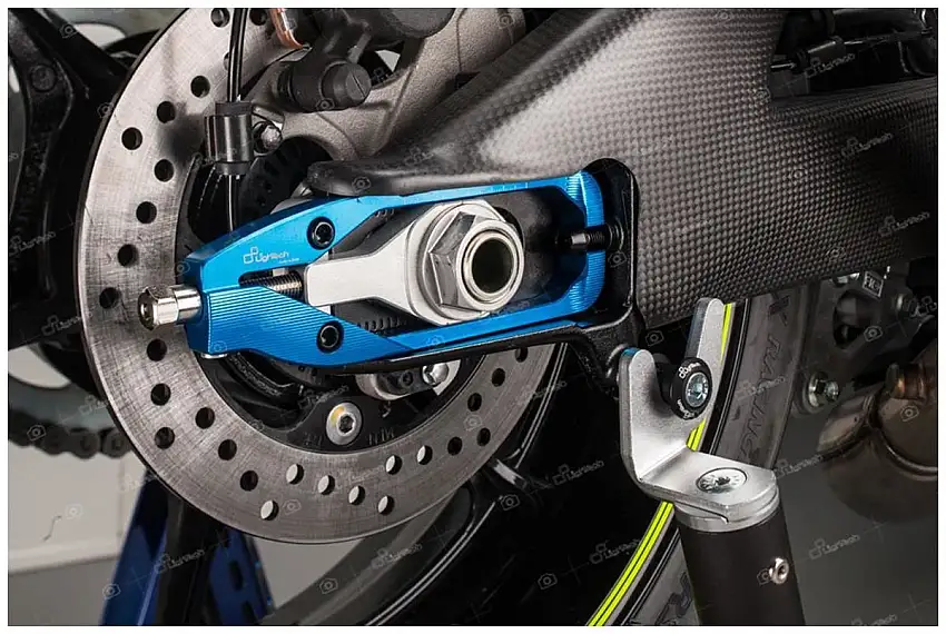 Tenditori catena Lightech Suzuki GSX-R 1000 17-25